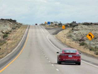 Молодожены пересекли США на электромобиле за рекордное время
