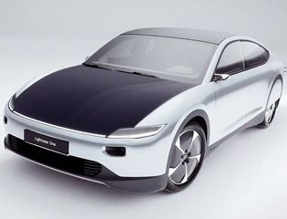 Lightyear представила солнцемобиль с рекордным запасом хода