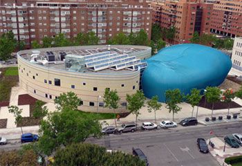 Энергоэффективный общественный центр в испанском городе Алькоркон