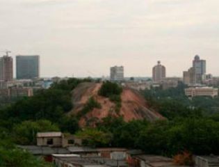 Донецкие ученые предложили создать ветропарки на городских терриконах