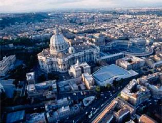Папа Франциск работает над документом на тему экологии